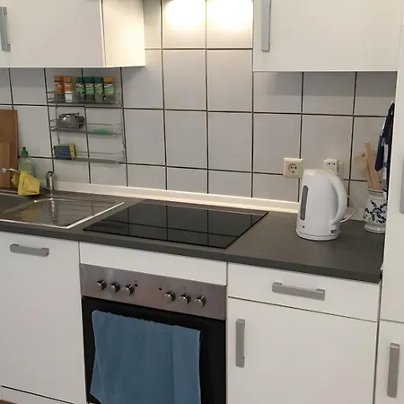 Fuer 3 Personen 63 M² 아파트 치타우